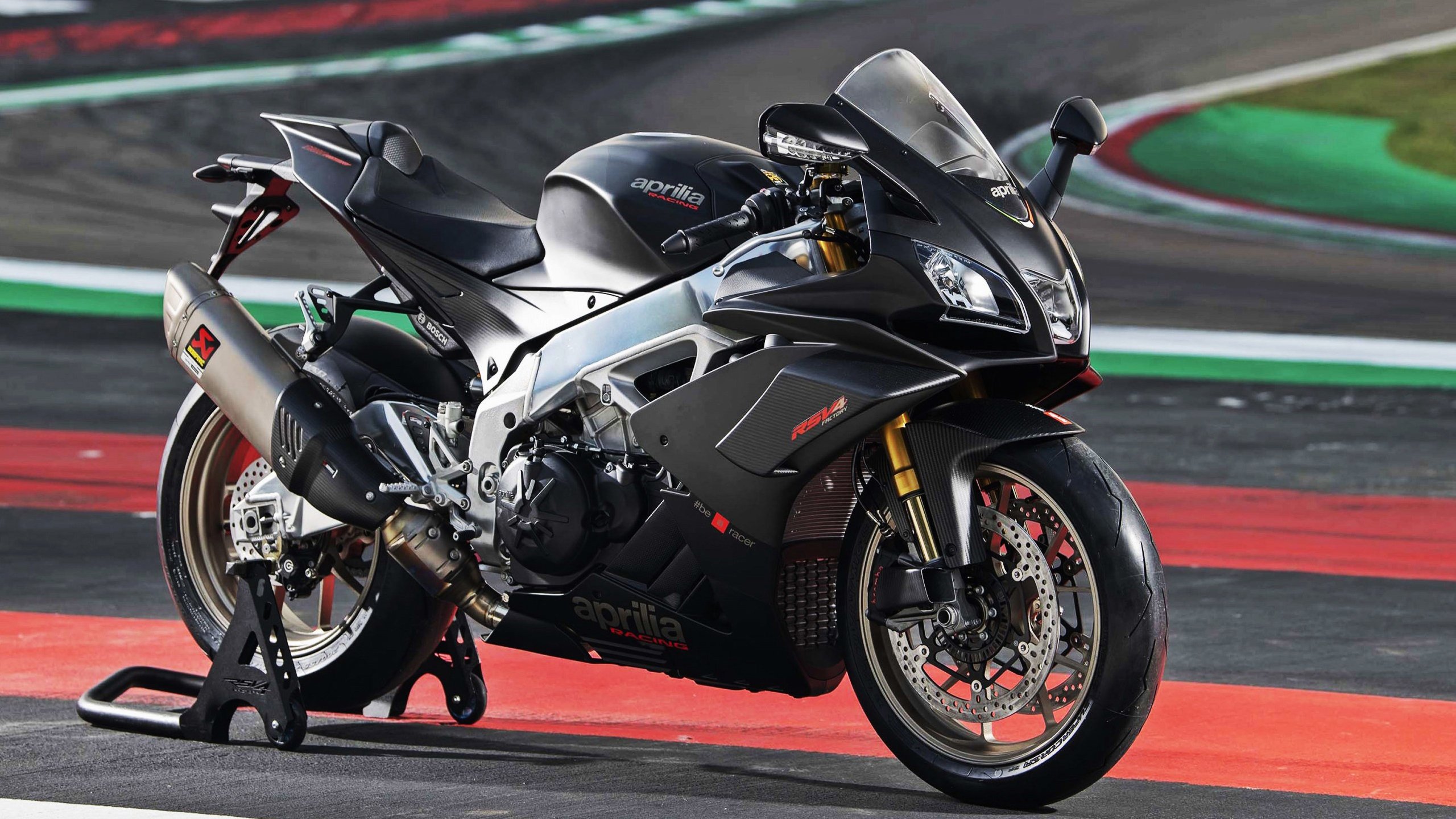 fb体育登录入口-利物浦球队全力以赴，谱写胜利新篇章，利物浦球队实力