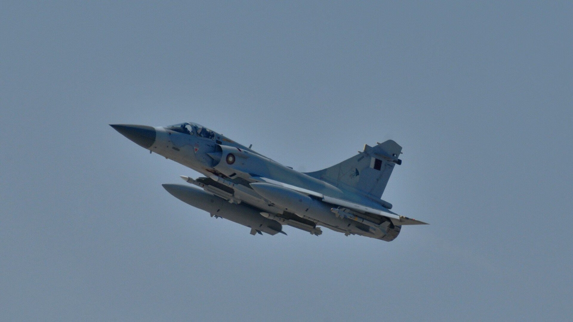 fb体育登录入口-“高新体育中心：篮球赛场上演激烈拼抢与战术博弈”