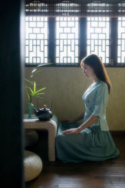 fb体育官网网页版-球员如何通过节奏突袭制造意外得分机会，节奏冲击