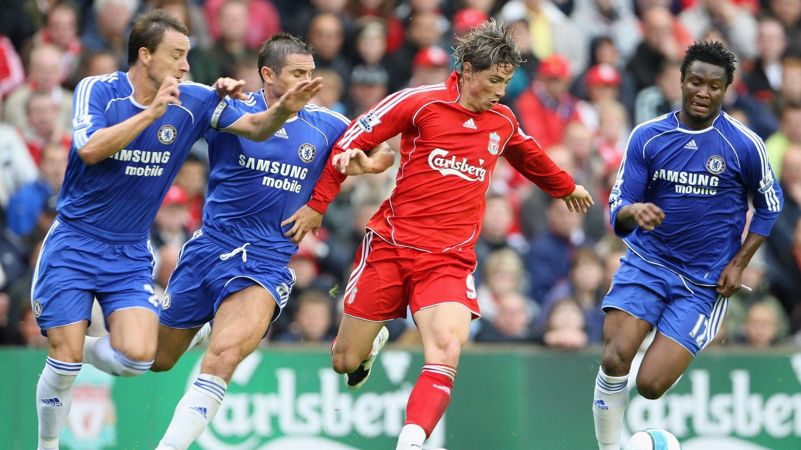 德甲比赛节奏加快，精彩反击体现战术多样，德甲打法特点